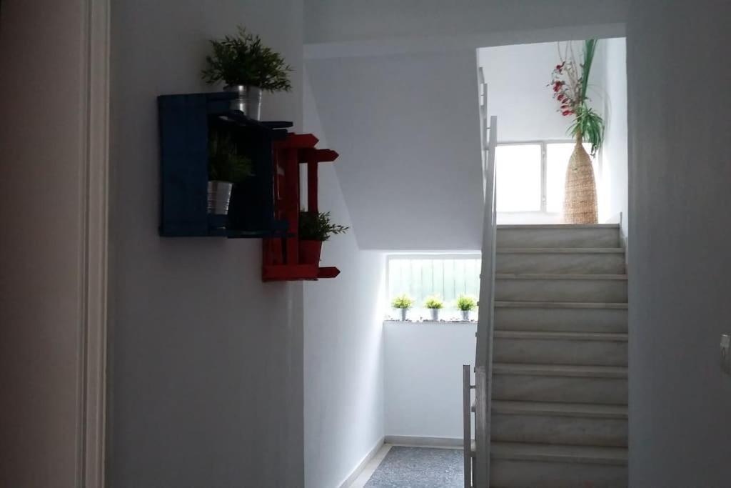 Cozy Seaside Apartment Loutraki ภายนอก รูปภาพ